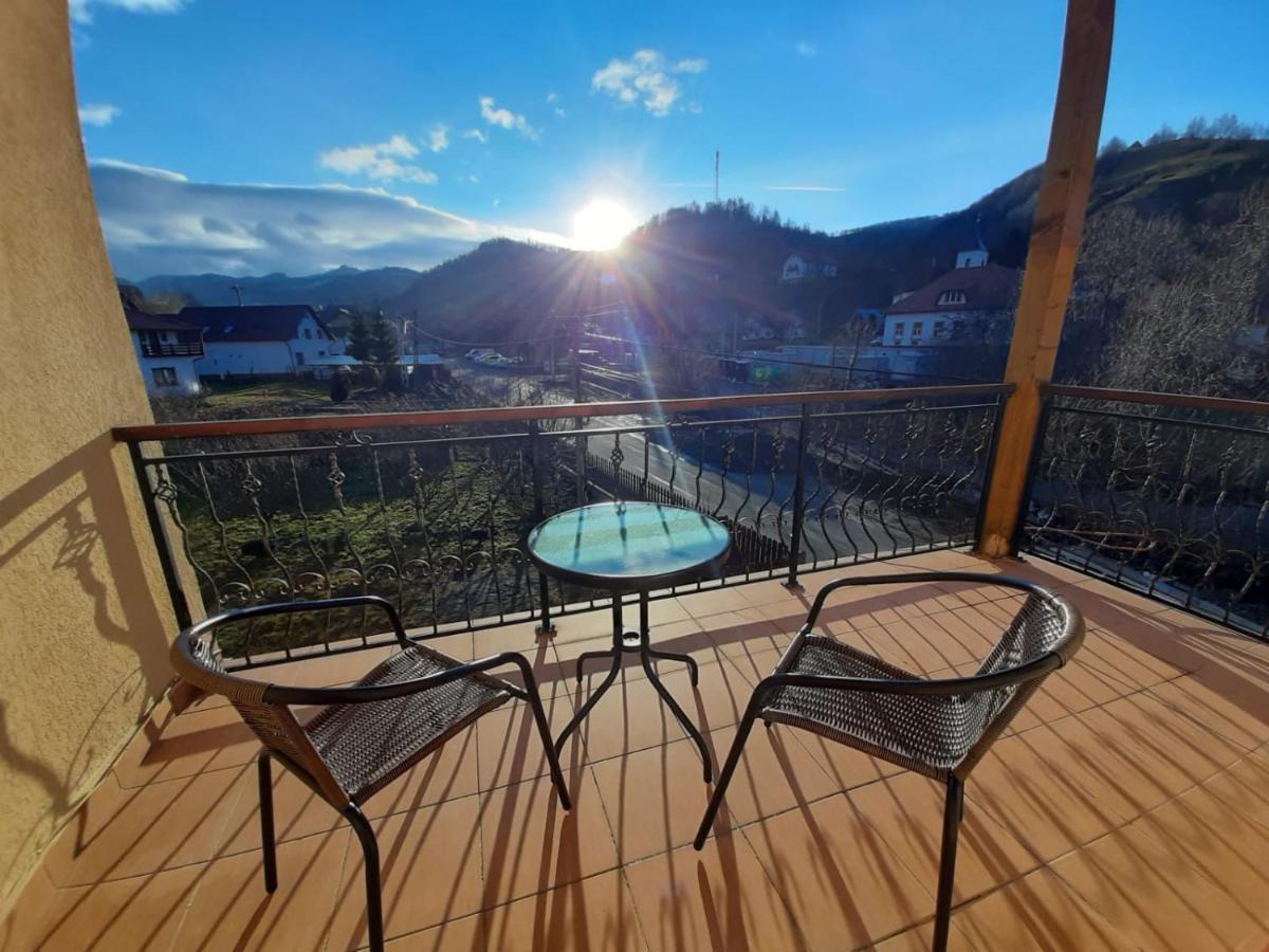 Pensiunea Montan Din Bran,Sat Simon Spa Indoor Bran  Exteriör bild