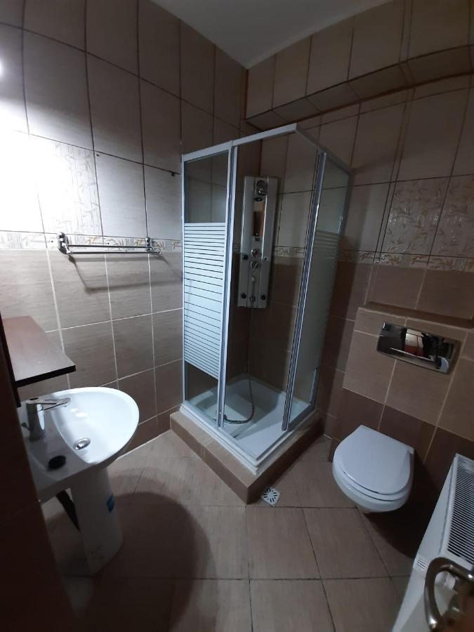 Pensiunea Montan Din Bran,Sat Simon Spa Indoor Bran  Exteriör bild