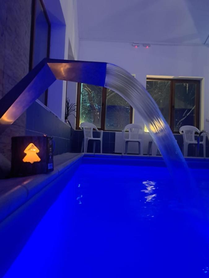 Pensiunea Montan Din Bran,Sat Simon Spa Indoor Bran  Exteriör bild