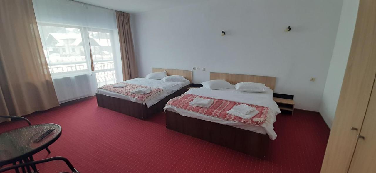 Pensiunea Montan Din Bran,Sat Simon Spa Indoor Bran  Exteriör bild