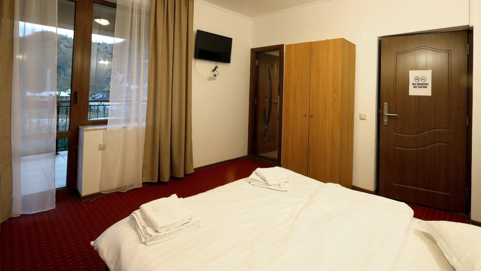 Pensiunea Montan Din Bran,Sat Simon Spa Indoor Bran  Exteriör bild